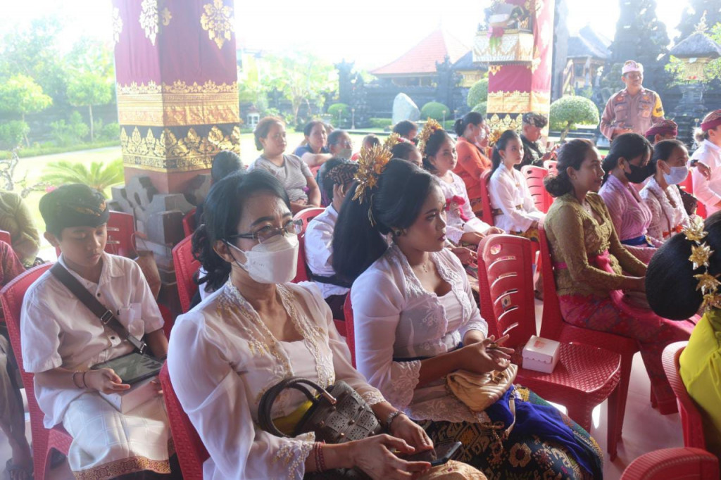 Bulan Bahasa Bali Desa Adat Padang Luwih warsa 2023, Ngiring Sareng Sami Ajegang Budaya Bali